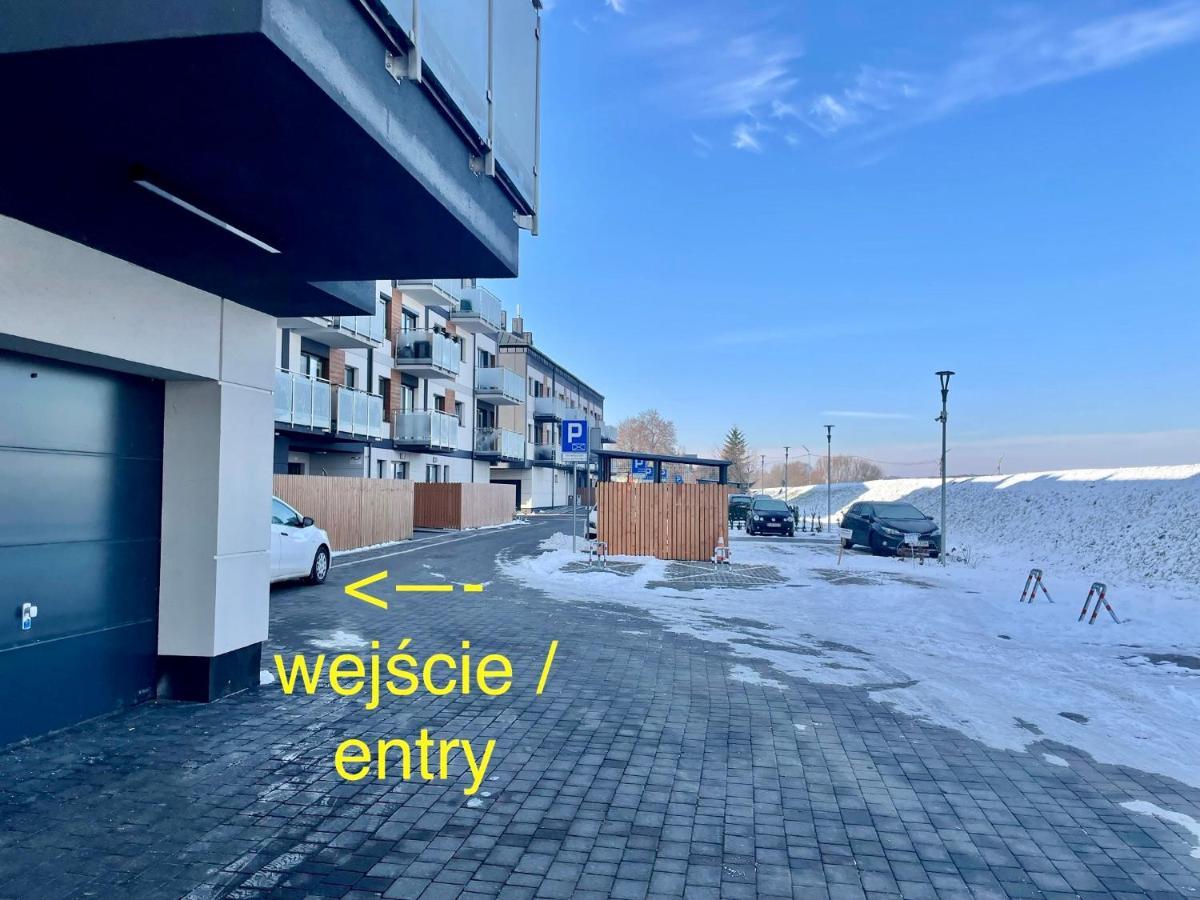 Apartments Sleep & Go Modlin Airport Nowy Dwór Mazowiecki Exterior foto